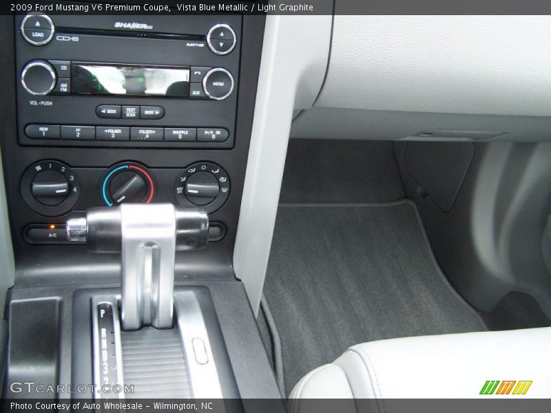 Vista Blue Metallic / Light Graphite 2009 Ford Mustang V6 Premium Coupe
