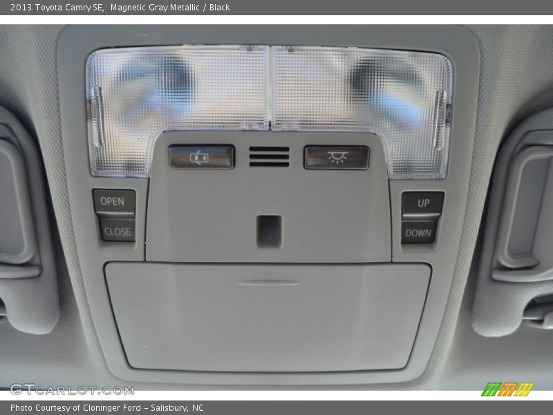 Magnetic Gray Metallic / Black 2013 Toyota Camry SE