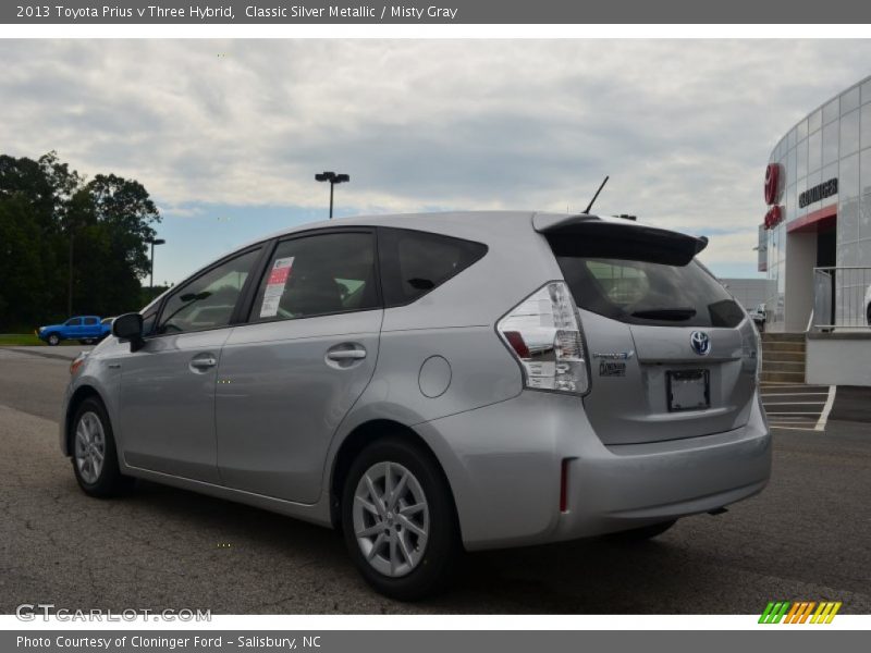 Classic Silver Metallic / Misty Gray 2013 Toyota Prius v Three Hybrid