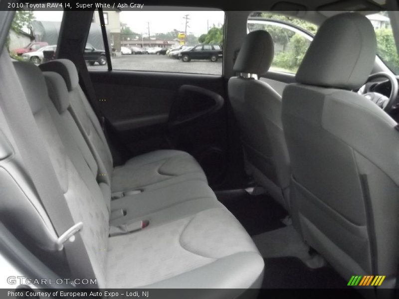 Super White / Ash Gray 2010 Toyota RAV4 I4