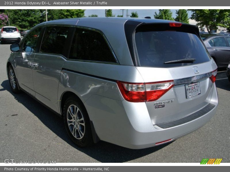 Alabaster Silver Metallic / Truffle 2012 Honda Odyssey EX-L