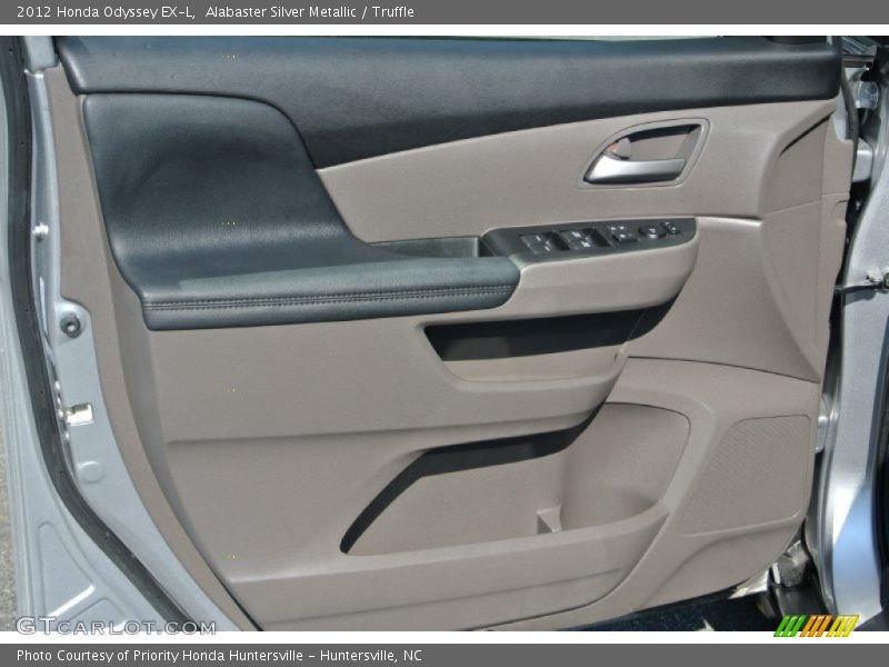 Alabaster Silver Metallic / Truffle 2012 Honda Odyssey EX-L