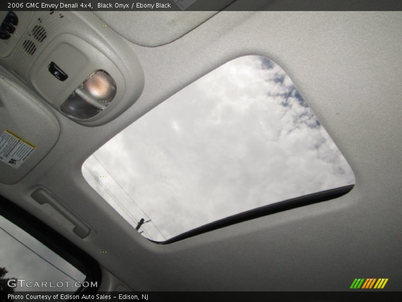 Black Onyx / Ebony Black 2006 GMC Envoy Denali 4x4