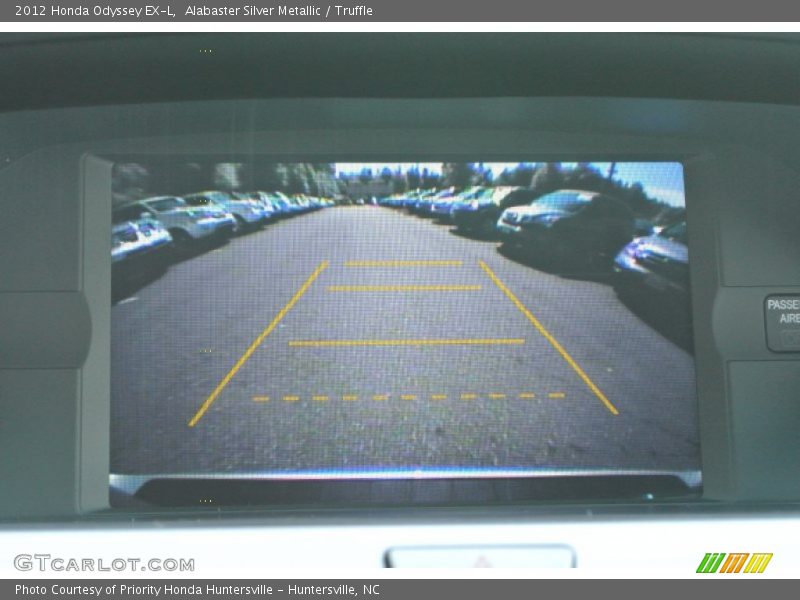 Alabaster Silver Metallic / Truffle 2012 Honda Odyssey EX-L