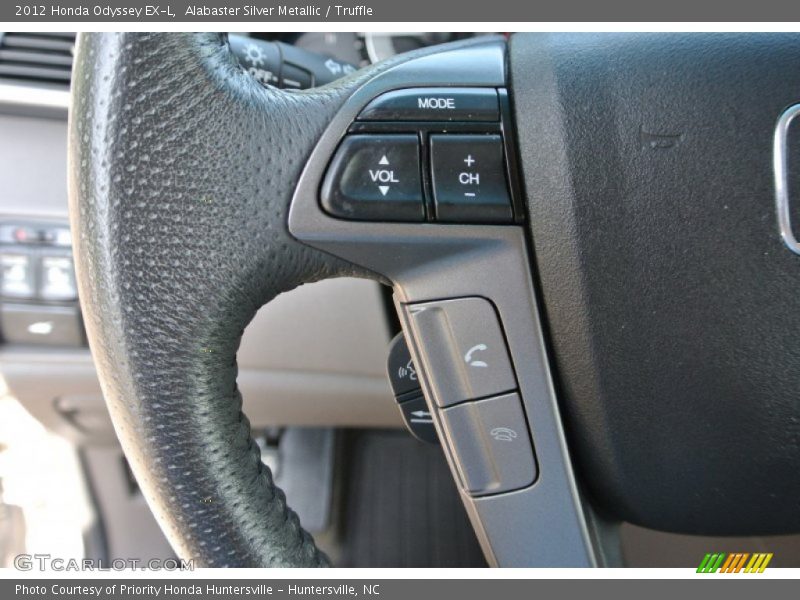 Alabaster Silver Metallic / Truffle 2012 Honda Odyssey EX-L