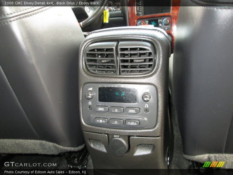 Black Onyx / Ebony Black 2006 GMC Envoy Denali 4x4