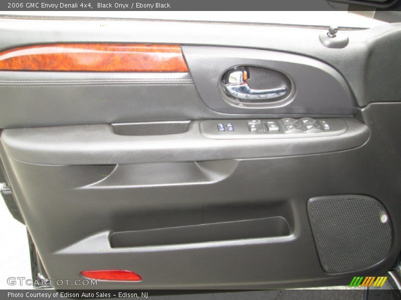 Black Onyx / Ebony Black 2006 GMC Envoy Denali 4x4