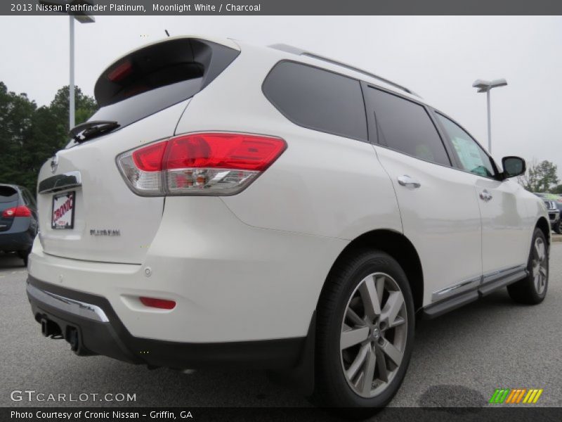 Moonlight White / Charcoal 2013 Nissan Pathfinder Platinum