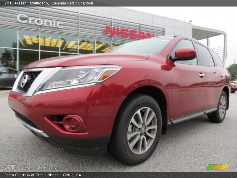 Cayenne Red / Charcoal 2013 Nissan Pathfinder S