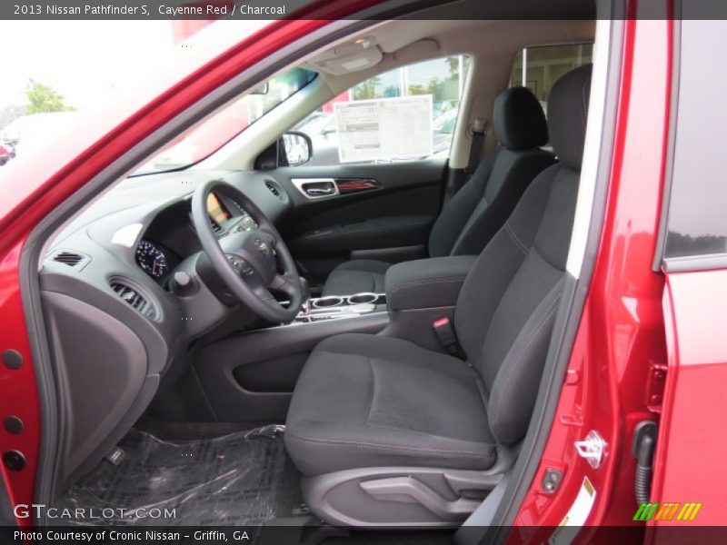 Cayenne Red / Charcoal 2013 Nissan Pathfinder S