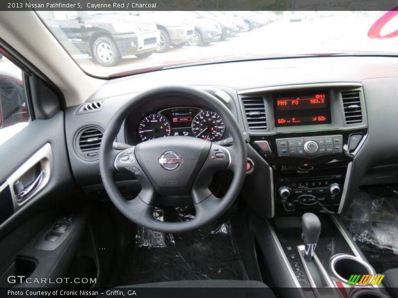 Cayenne Red / Charcoal 2013 Nissan Pathfinder S