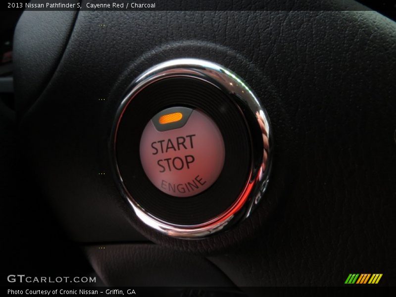 Cayenne Red / Charcoal 2013 Nissan Pathfinder S