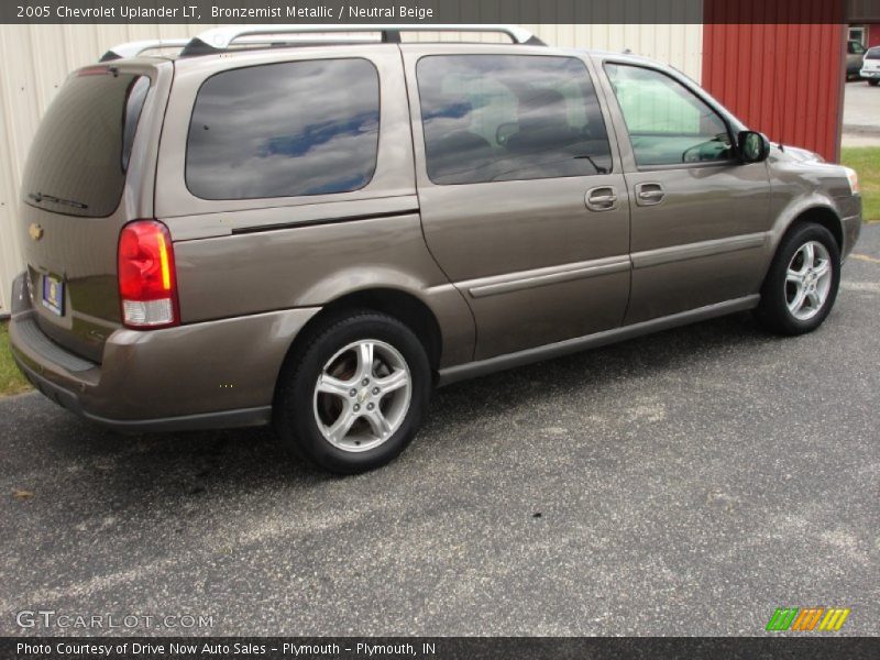 Bronzemist Metallic / Neutral Beige 2005 Chevrolet Uplander LT