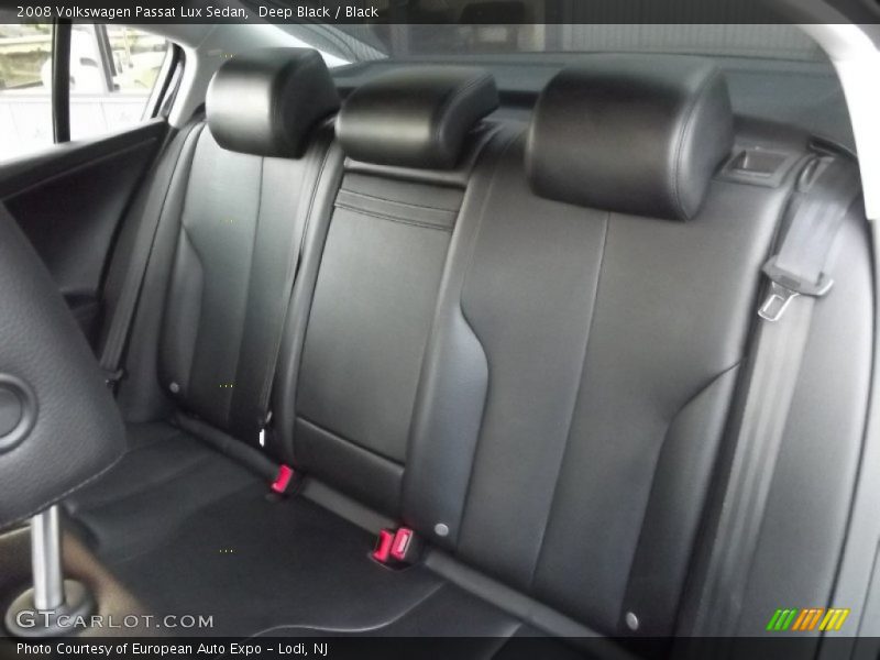 Deep Black / Black 2008 Volkswagen Passat Lux Sedan