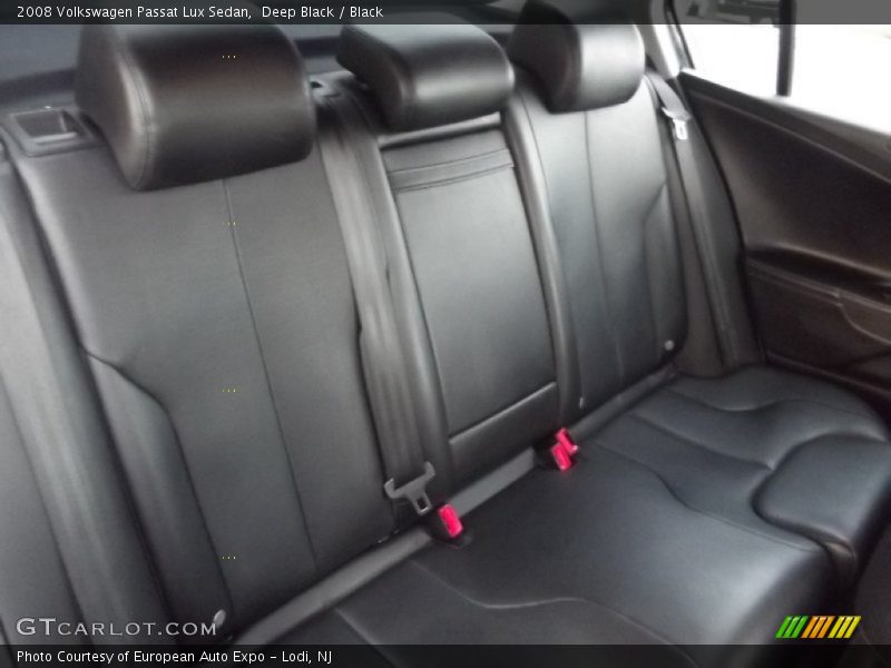Deep Black / Black 2008 Volkswagen Passat Lux Sedan