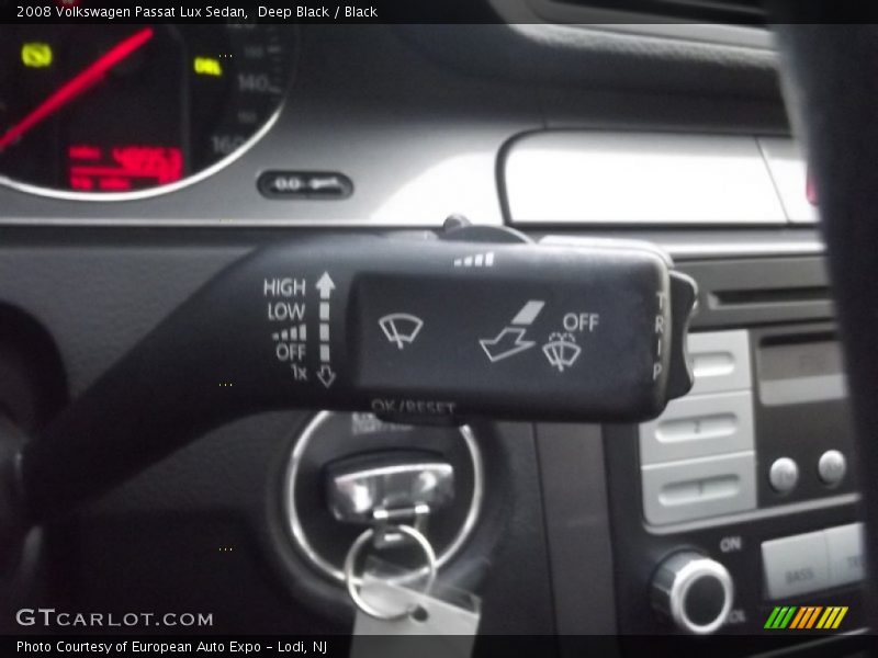 Deep Black / Black 2008 Volkswagen Passat Lux Sedan