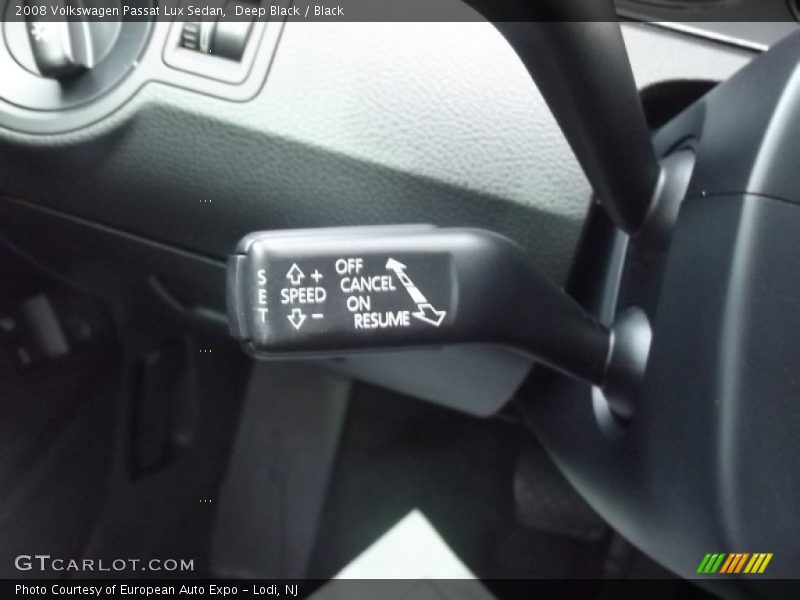 Deep Black / Black 2008 Volkswagen Passat Lux Sedan