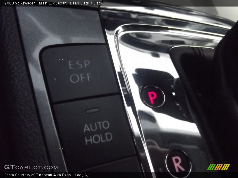 Deep Black / Black 2008 Volkswagen Passat Lux Sedan