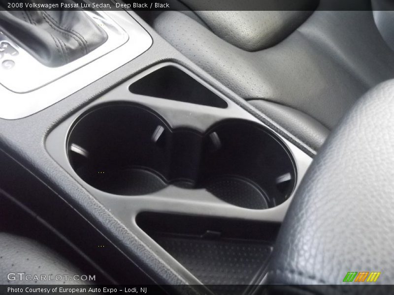Deep Black / Black 2008 Volkswagen Passat Lux Sedan