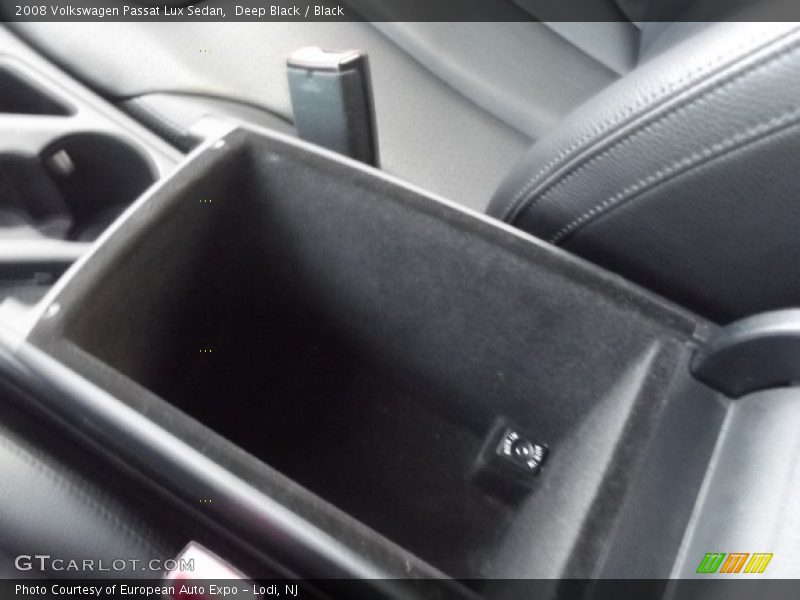 Deep Black / Black 2008 Volkswagen Passat Lux Sedan