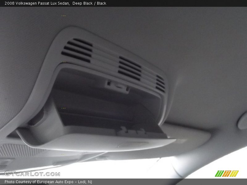 Deep Black / Black 2008 Volkswagen Passat Lux Sedan