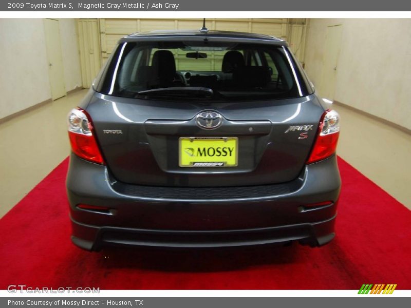 Magnetic Gray Metallic / Ash Gray 2009 Toyota Matrix S