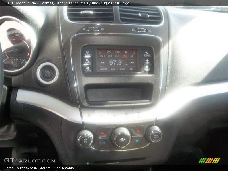 Mango Tango Pearl / Black/Light Frost Beige 2011 Dodge Journey Express