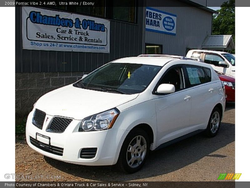 Ultra White / Ebony 2009 Pontiac Vibe 2.4 AWD