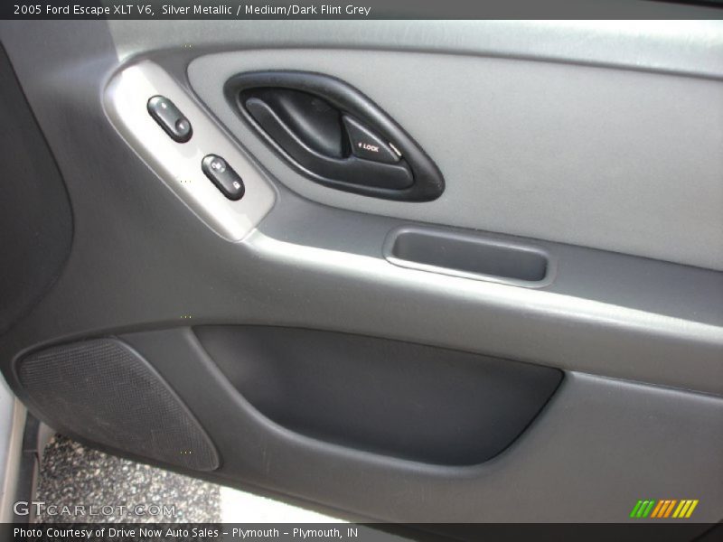 Silver Metallic / Medium/Dark Flint Grey 2005 Ford Escape XLT V6