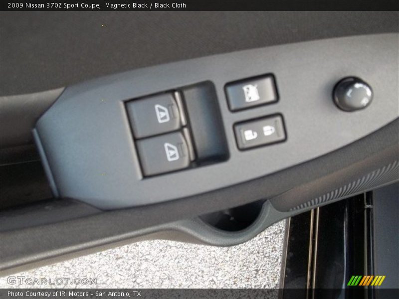 Magnetic Black / Black Cloth 2009 Nissan 370Z Sport Coupe