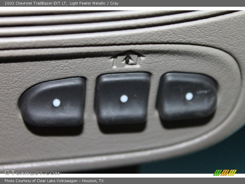 Light Pewter Metallic / Gray 2003 Chevrolet TrailBlazer EXT LT