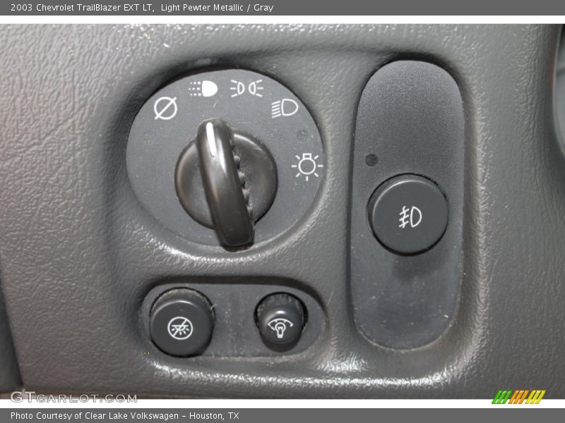 Light Pewter Metallic / Gray 2003 Chevrolet TrailBlazer EXT LT