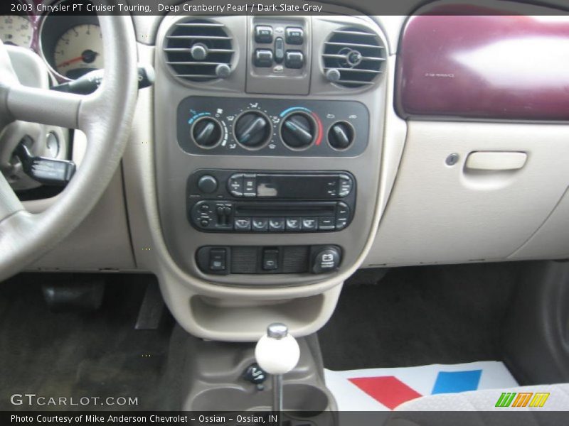 Controls of 2003 PT Cruiser Touring