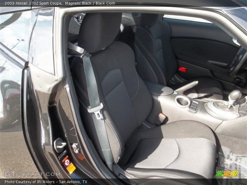 Magnetic Black / Black Cloth 2009 Nissan 370Z Sport Coupe