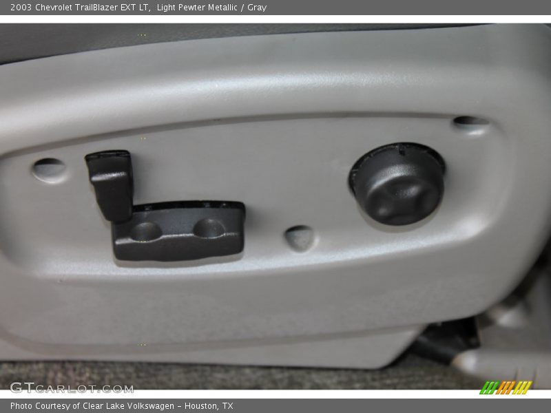 Light Pewter Metallic / Gray 2003 Chevrolet TrailBlazer EXT LT