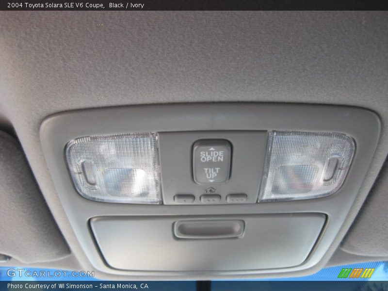 Black / Ivory 2004 Toyota Solara SLE V6 Coupe
