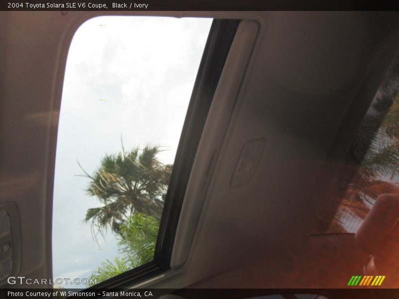 Black / Ivory 2004 Toyota Solara SLE V6 Coupe