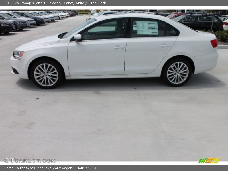 Candy White / Titan Black 2013 Volkswagen Jetta TDI Sedan