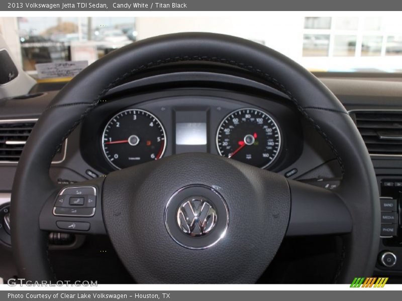 Candy White / Titan Black 2013 Volkswagen Jetta TDI Sedan