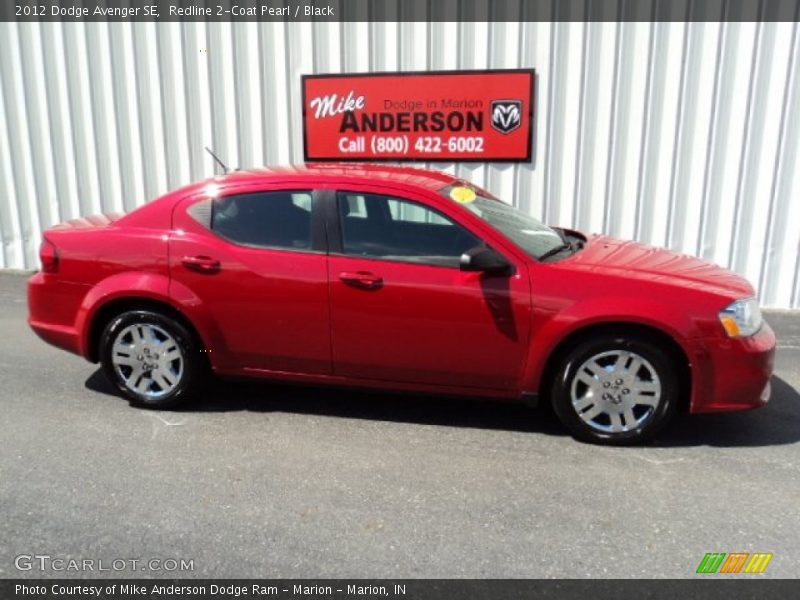 Redline 2-Coat Pearl / Black 2012 Dodge Avenger SE