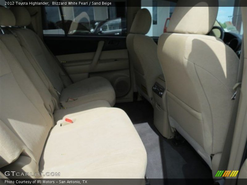 Blizzard White Pearl / Sand Beige 2012 Toyota Highlander