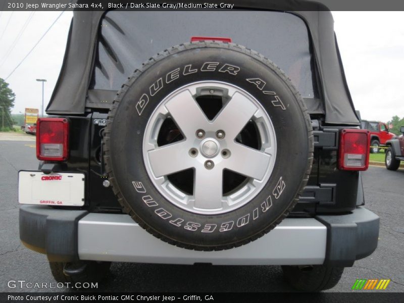 Black / Dark Slate Gray/Medium Slate Gray 2010 Jeep Wrangler Sahara 4x4