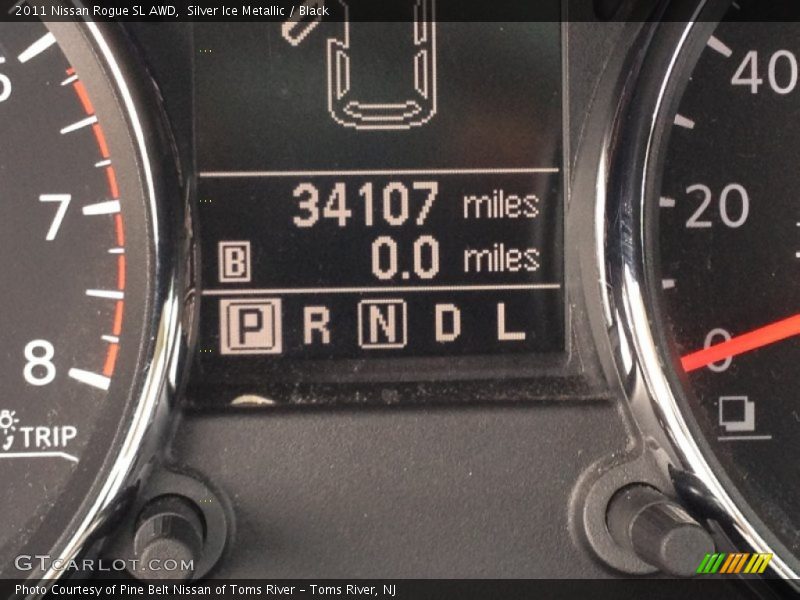 Silver Ice Metallic / Black 2011 Nissan Rogue SL AWD