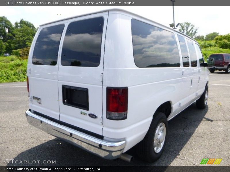 Oxford White / Medium Pebble 2013 Ford E Series Van E350 XLT Passenger