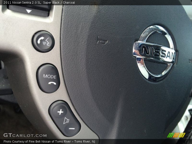 Super Black / Charcoal 2011 Nissan Sentra 2.0 SL
