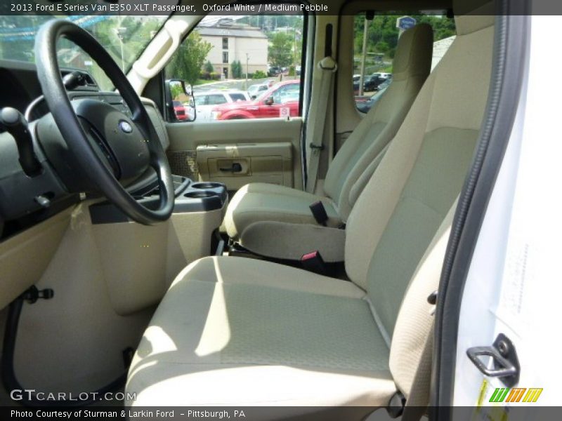 Oxford White / Medium Pebble 2013 Ford E Series Van E350 XLT Passenger