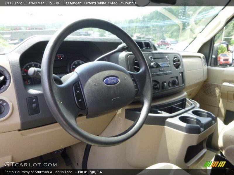 Oxford White / Medium Pebble 2013 Ford E Series Van E350 XLT Passenger