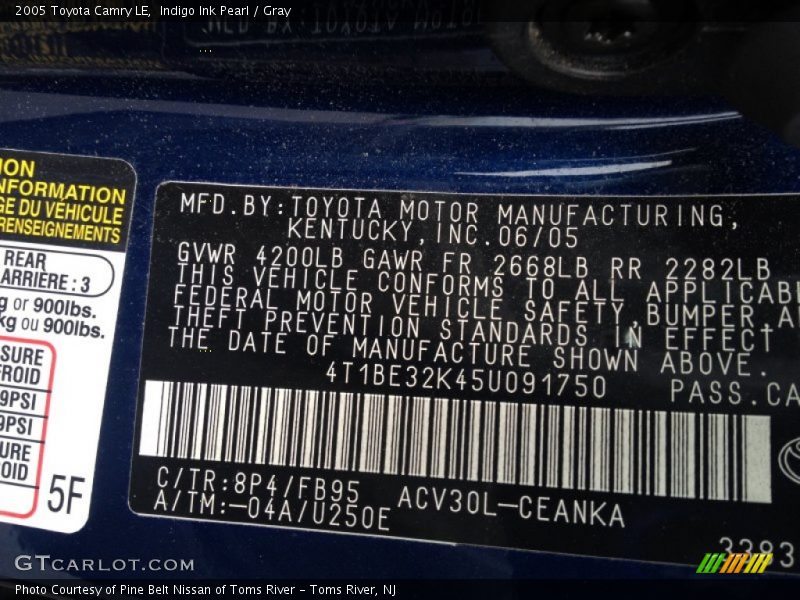Indigo Ink Pearl / Gray 2005 Toyota Camry LE