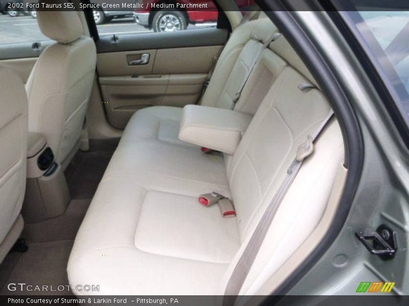 Spruce Green Metallic / Medium Parchment 2002 Ford Taurus SES