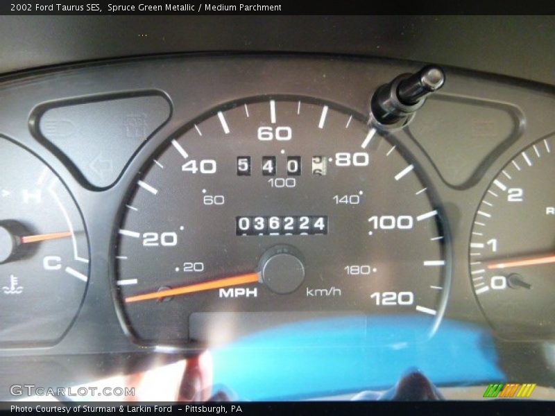 Spruce Green Metallic / Medium Parchment 2002 Ford Taurus SES